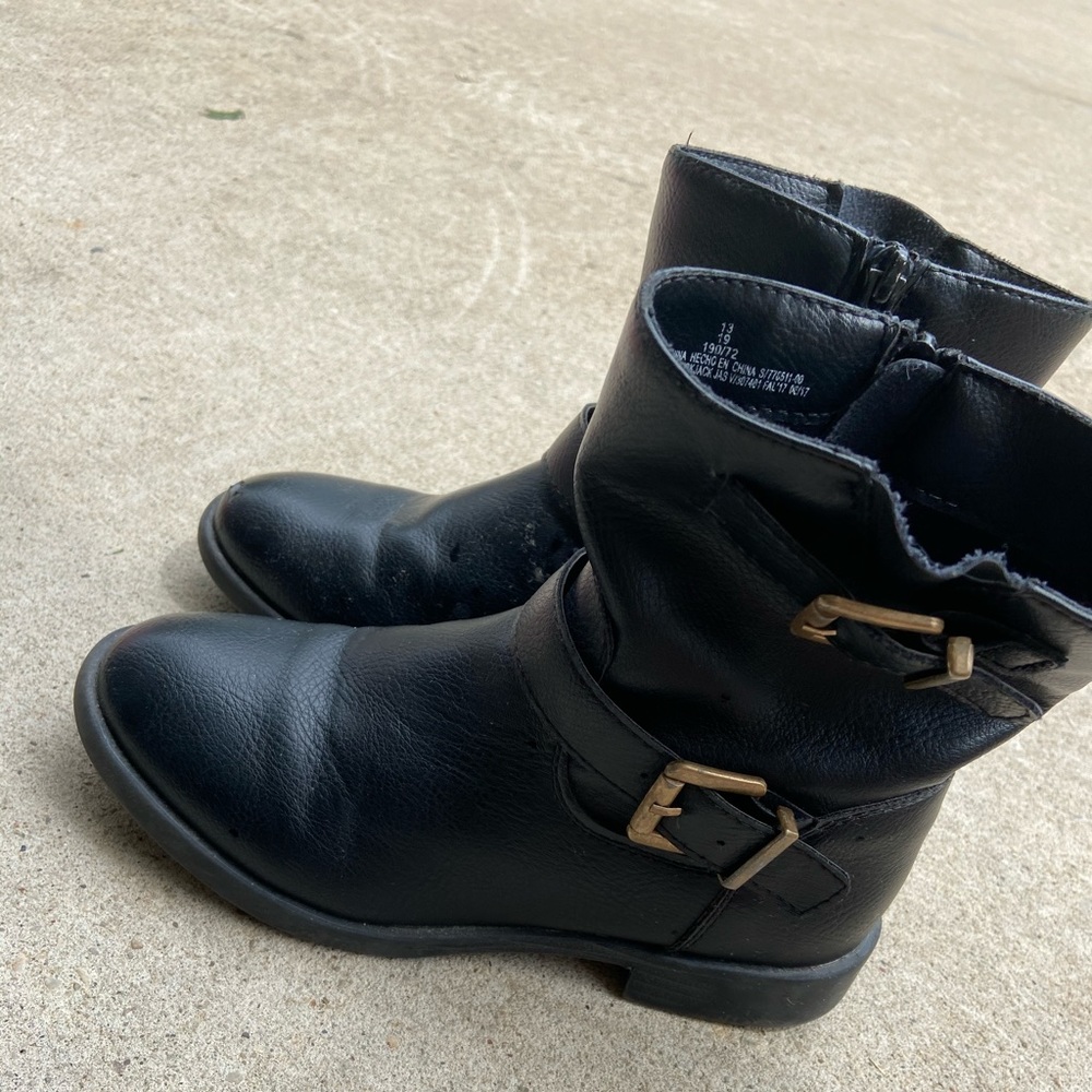 Kids boots